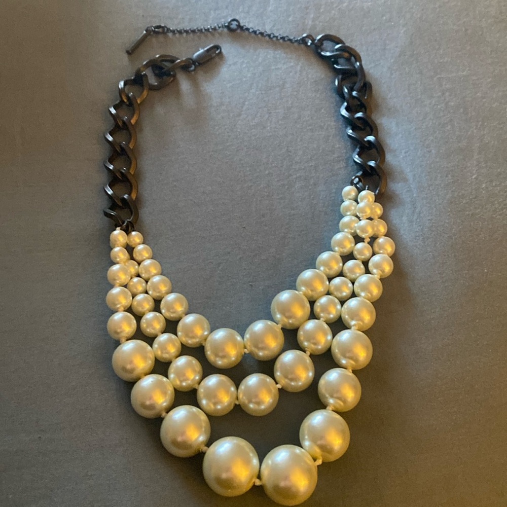 Pearl necklace